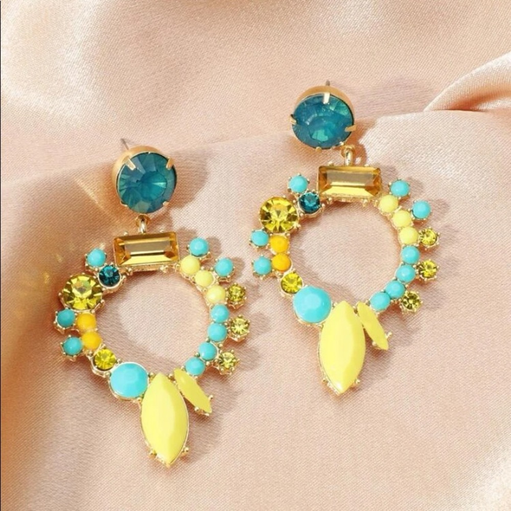 Rhinestone drop earrings